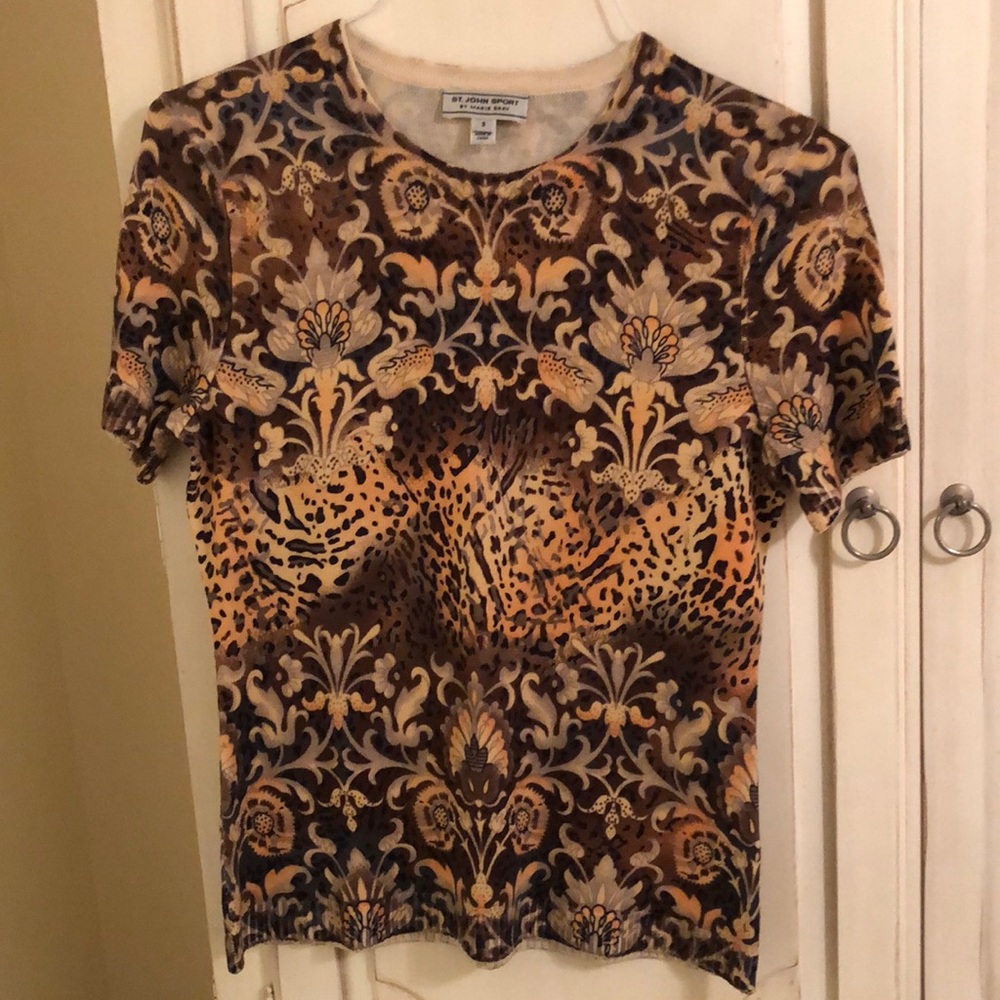 St John Sport short sleeve sweater size S